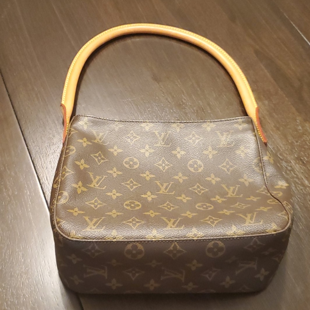 Louis Vuitton Looping Shoulder Bag